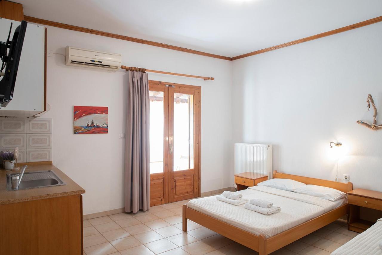 Gravanis Studios Platamon Exterior foto